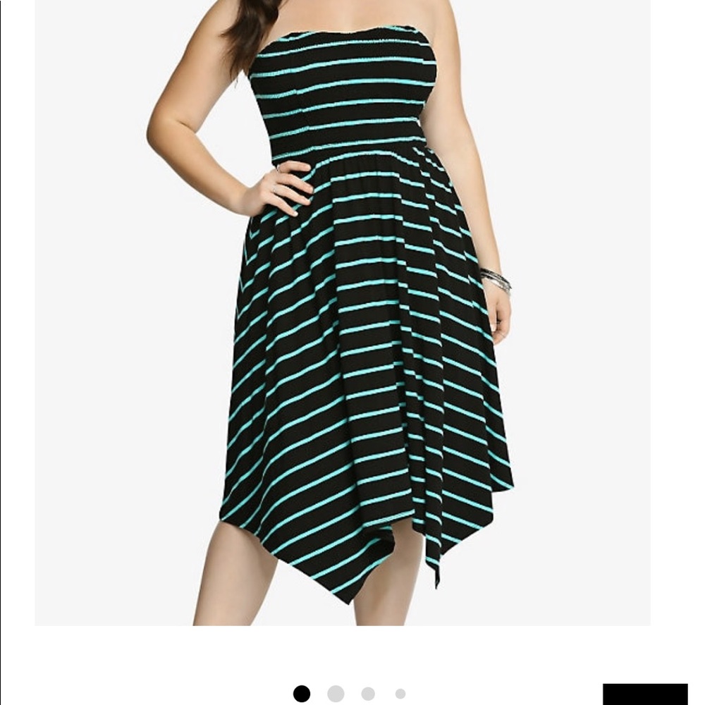 Torrid strapless dress. Perfect for any occasion.